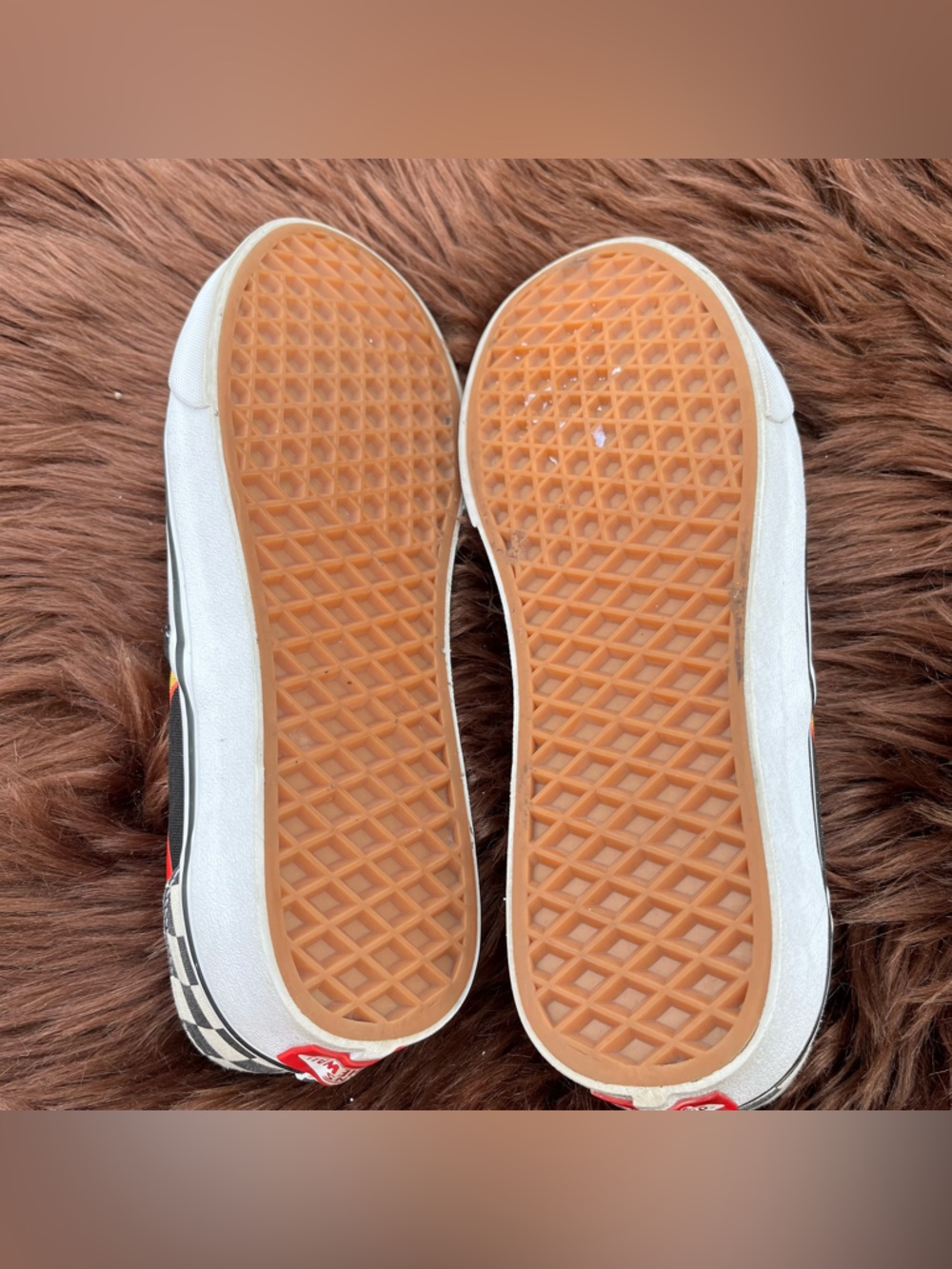 Disney x Vans Mickey and Minnie Canvas Sneakers - Picture 14 of 14